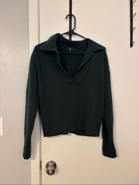 Banana Republic Deep Green V-Neck Collared Sweater